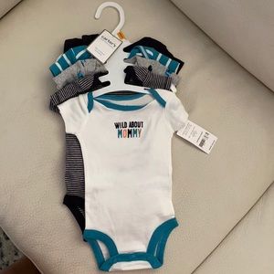 Carter’s 5-pack Bodysuits NWT